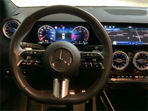 Mercedes-Benz GLA 200 D