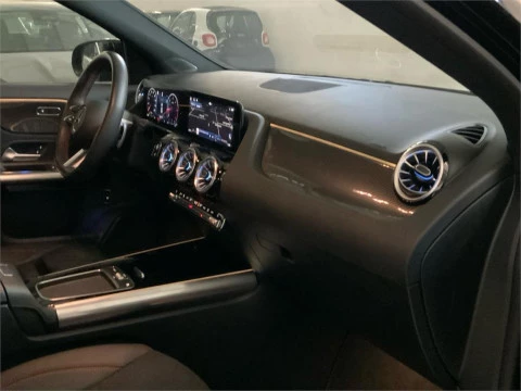 Mercedes-Benz GLA 200 D