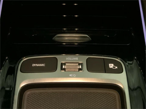 Mercedes-Benz GLA 200 D