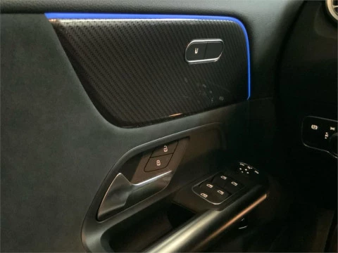 Mercedes-Benz GLA 200 D