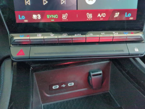 Renault Rafale Esprit Alpine E-Tech full hybrid 147kW