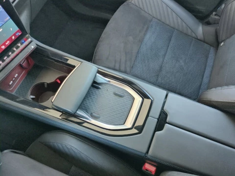 Renault Rafale Esprit Alpine E-Tech full hybrid 147kW