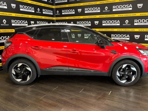 Renault Captur techno Eco-G 100cv (74 kW)