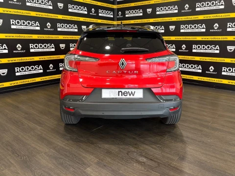 Renault Captur techno Eco-G 100cv (74 kW)