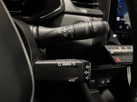 Renault Captur techno Eco-G 100cv (74 kW)