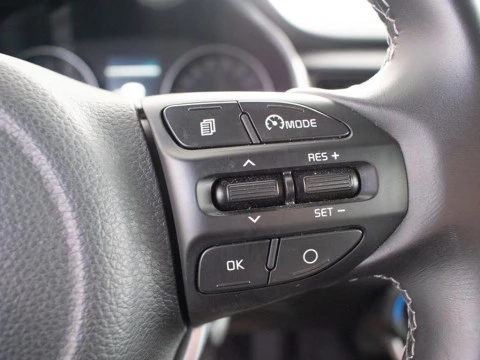 Kia Stonic 1.0 T-GDI MHEV IMT 74KW CONCEPT 5P