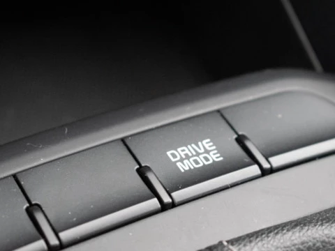 Kia Stonic 1.0 T-GDI MHEV IMT 74KW CONCEPT 5P