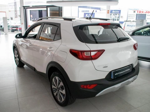 Kia Stonic 1.0 T-GDI MHEV IMT 74KW CONCEPT 5P