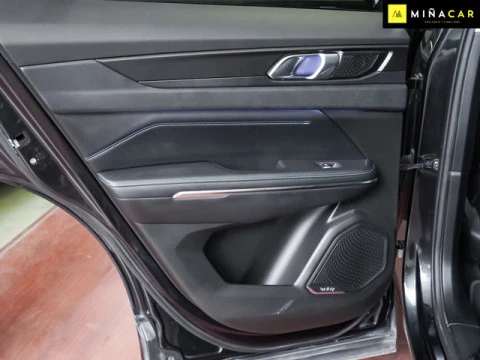 Lynk & Co 01 1.5 PHEV 192 kW (261 CV)