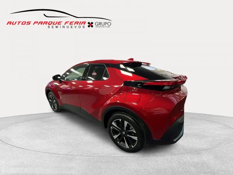 Toyota C-HR Advance Plug-in Hybrid 220