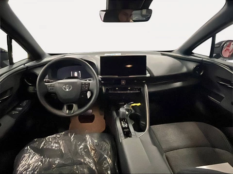 Toyota C-HR Advance Plug-in Hybrid 220