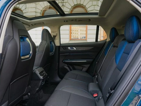 Lynk & Co 01 1.5 PHEV