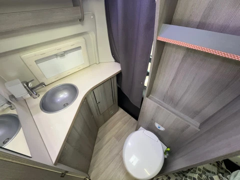 FONT VENDOME MONDEA MONDEA