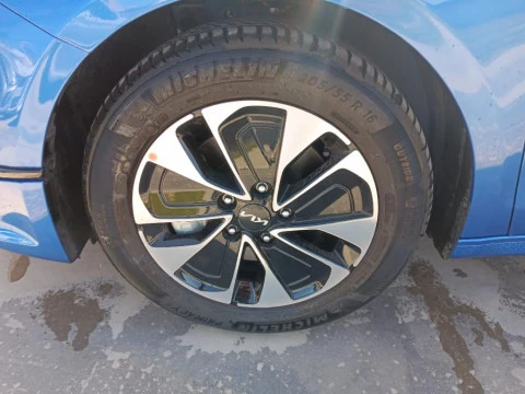 Kia Ceed 1.0 T-GDI 74KW DRIVE 5P