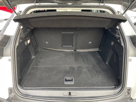 Peugeot 3008 Hybrid 300 e-EAT8 GT