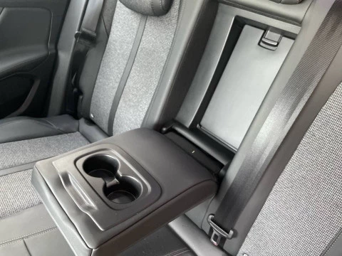 Peugeot 3008 Hybrid 300 e-EAT8 GT