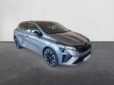 Renault Clio Techno full hybrid E-Tech 145 (103Kw)