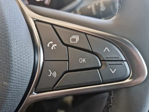 Renault Clio Techno full hybrid E-Tech 145 (103Kw)