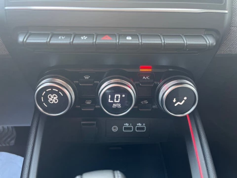 Renault Clio  E-TECH Full Hybrid Techno 105kW