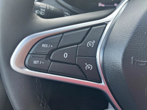 Renault Clio  E-TECH Full Hybrid Techno 105kW