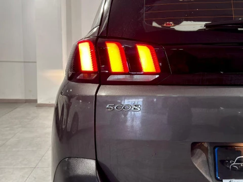 Peugeot 5008 Active PureTech 130 S&S