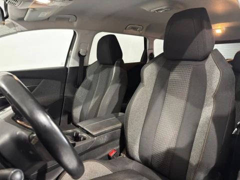 Peugeot 5008 Active PureTech 130 S&S