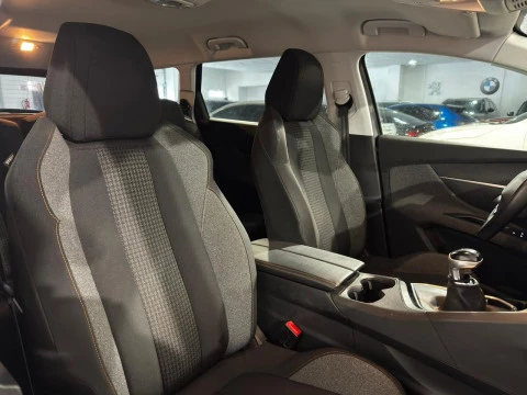 Peugeot 5008 Active PureTech 130 S&S