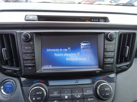 Toyota Rav4 5P Advance 200H e-CVT 4x4