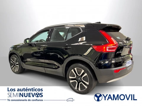 Volvo XC40 B3 G Momentum Pro Auto 120 kW (163 CV)