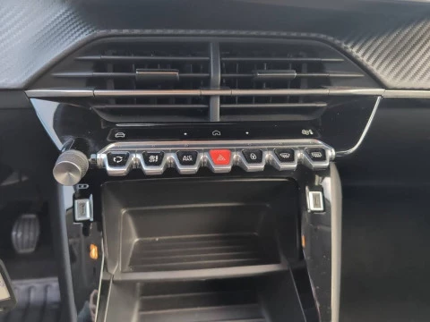 Peugeot 208 Active Puretech 100