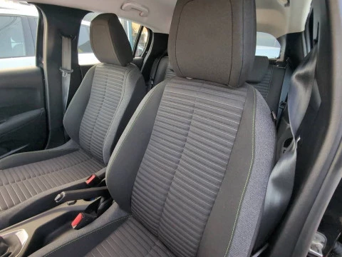 Peugeot 208 Active Puretech 100