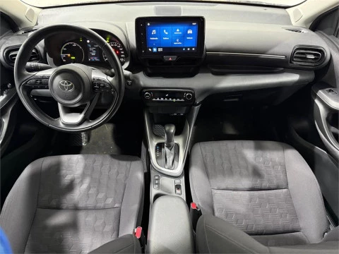 Toyota Yaris ACTIVE PLUS