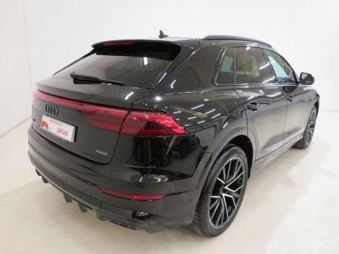 Audi Q8 Black line 55 TFSIe quattro 290 kW (394 CV) tiptronic