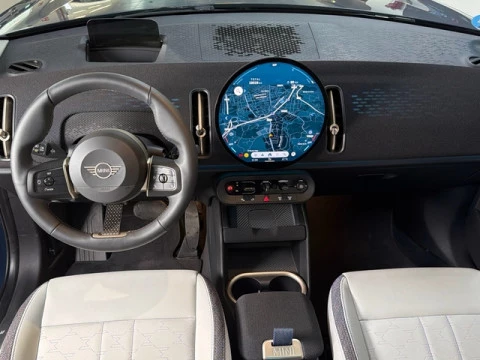 MINI Countryman D 120 kW (163 CV)