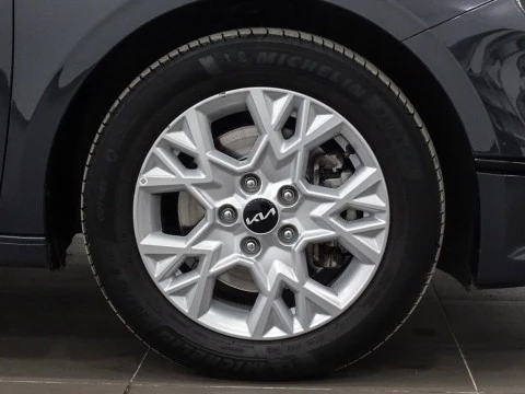 Kia Ceed 1.0 T-GDi 74kW (100CV) Concept