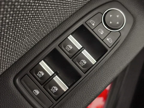 Renault Captur techno Eco-G 100cv (74 kW)