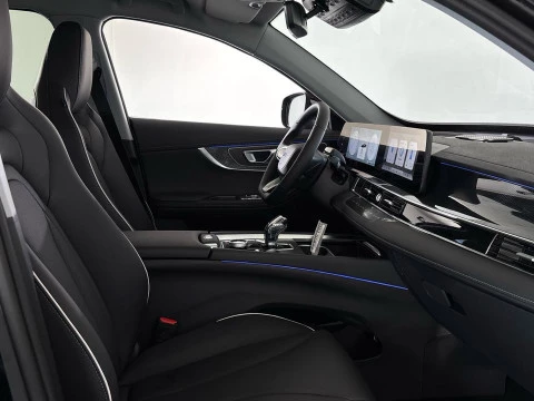 EBRO S700 1.5 TGDI PHEV Luxury E-CVT