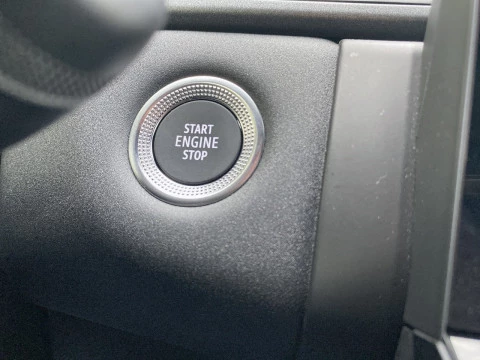 Renault Captur techno Eco-G 100cv (74 kW)