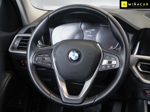 BMW Serie 3 318d Touring 110 kW (150 CV)