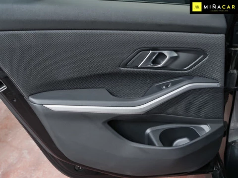 BMW Serie 3 318d Touring 110 kW (150 CV)