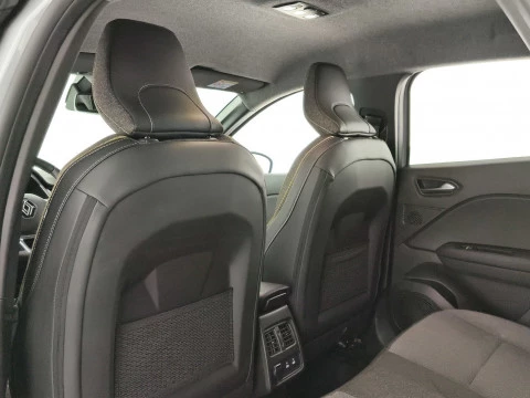 Renault Captur techno Eco-G 100cv (74 kW)