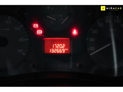 Peugeot Partner BlueHDi 100 Active 73 kW (100 CV)