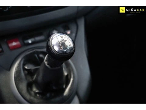 Peugeot Partner BlueHDi 100 Active 73 kW (100 CV)