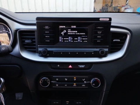 Kia Ceed Tourer Tourer 1.6 MHEV iMT 100kW Drive