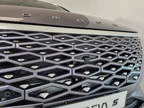 Omoda 5 MY25 - Premium 1.6 TGDI 108kW (145cv)