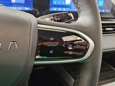 Omoda 5 MY25 - Premium 1.6 TGDI 108kW (145cv)