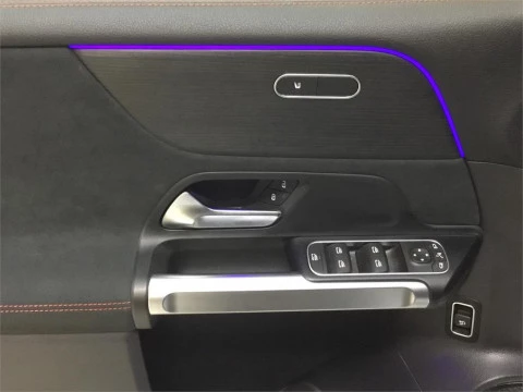 Mercedes-Benz EQB EQB 300 4MATIC