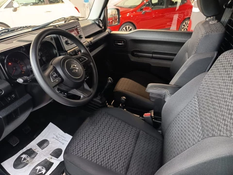 Suzuki Jimny 1.5 L PRO