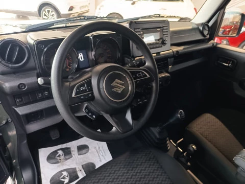 Suzuki Jimny 1.5 L PRO