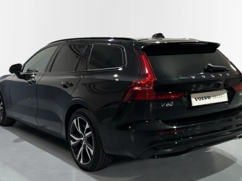 Volvo V60 2.0 B4 P PLUS DARK AUTO 197 5P